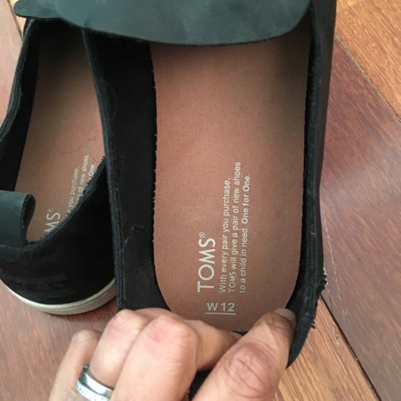 TOMS Deconstructed Leather Alpargata Shoes - Picture 5 of 6